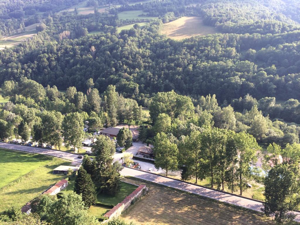 Bungalows Conca De Ter Vilallonga de Ter Exteriör bild